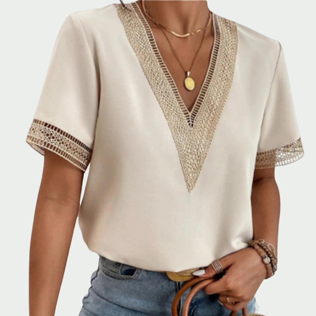 Sophie | V-Neck Tee