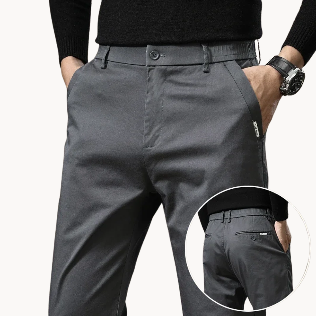 Gio | Chic Chinos