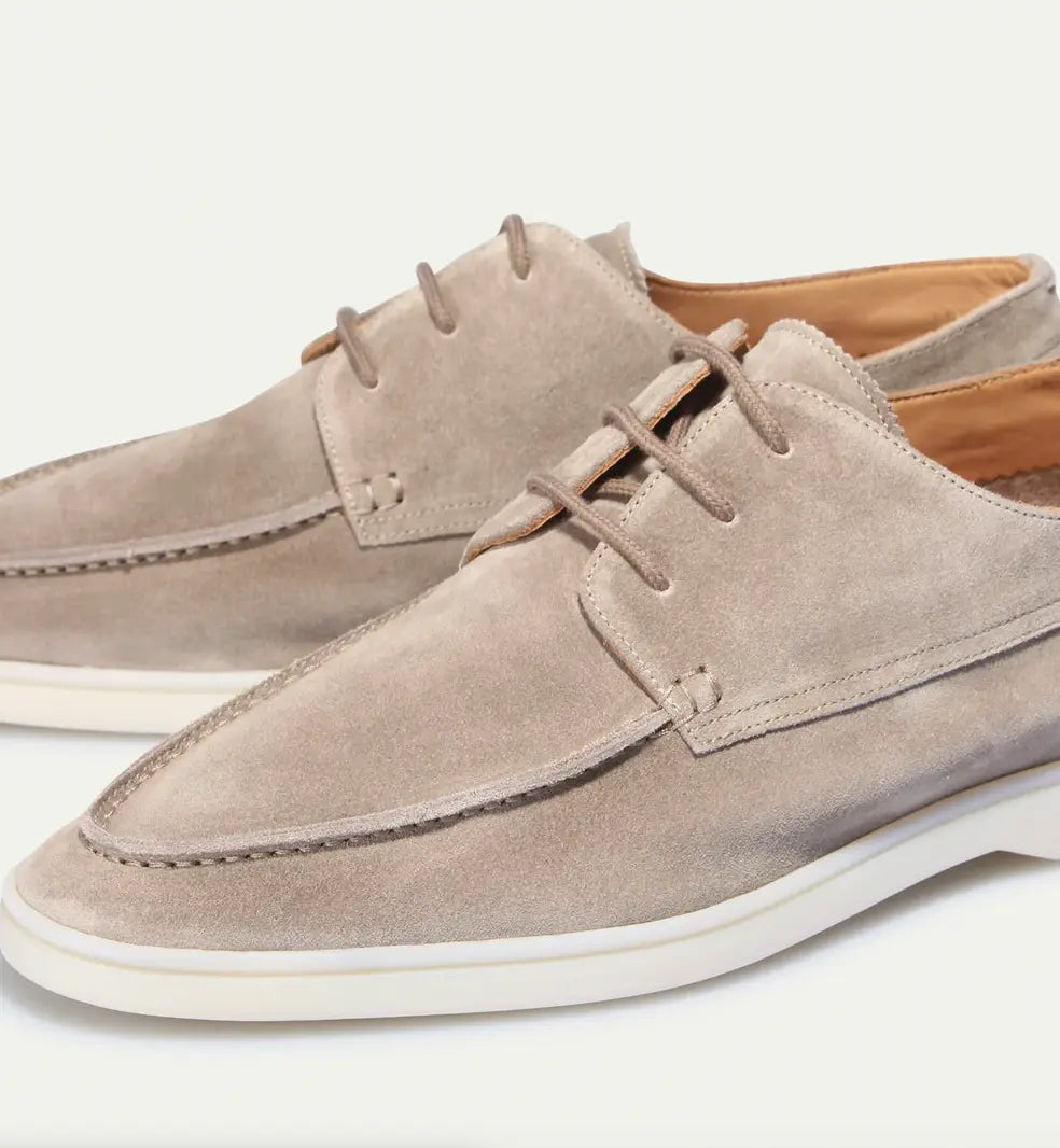 Oliver | Robin Moccasin