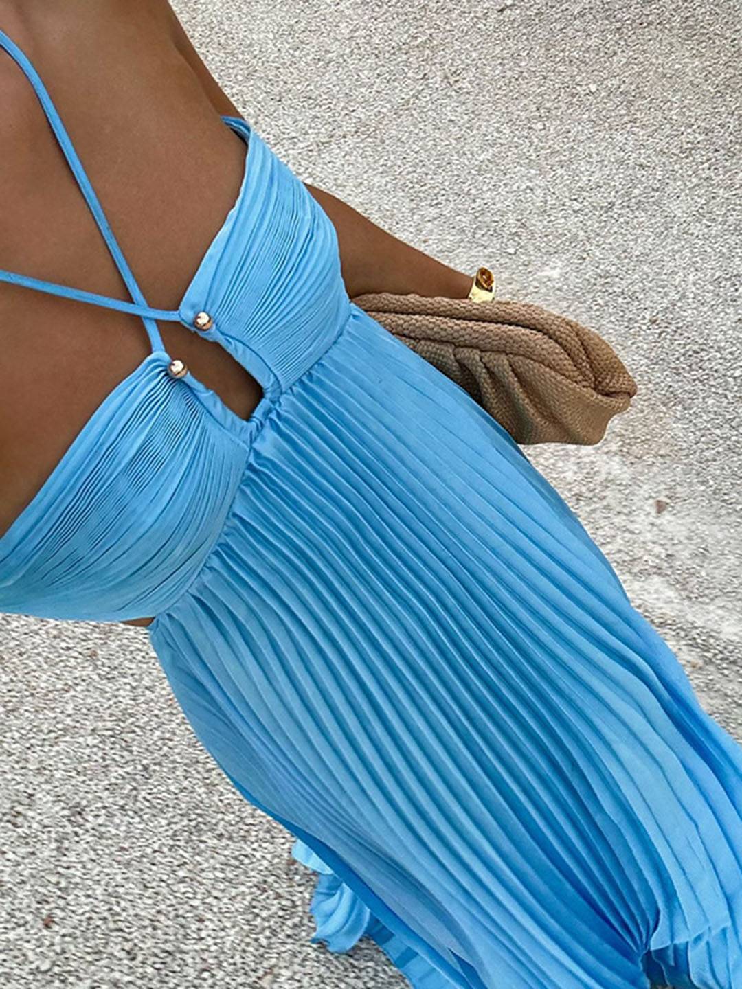 Élaya | Elegant Backless Dress