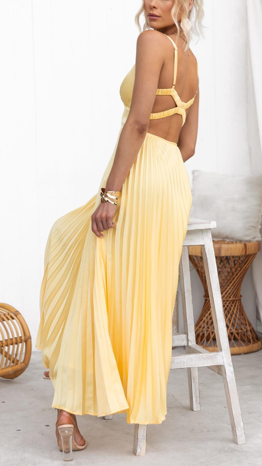 Aby | Elegant Yellow Maxi Dress