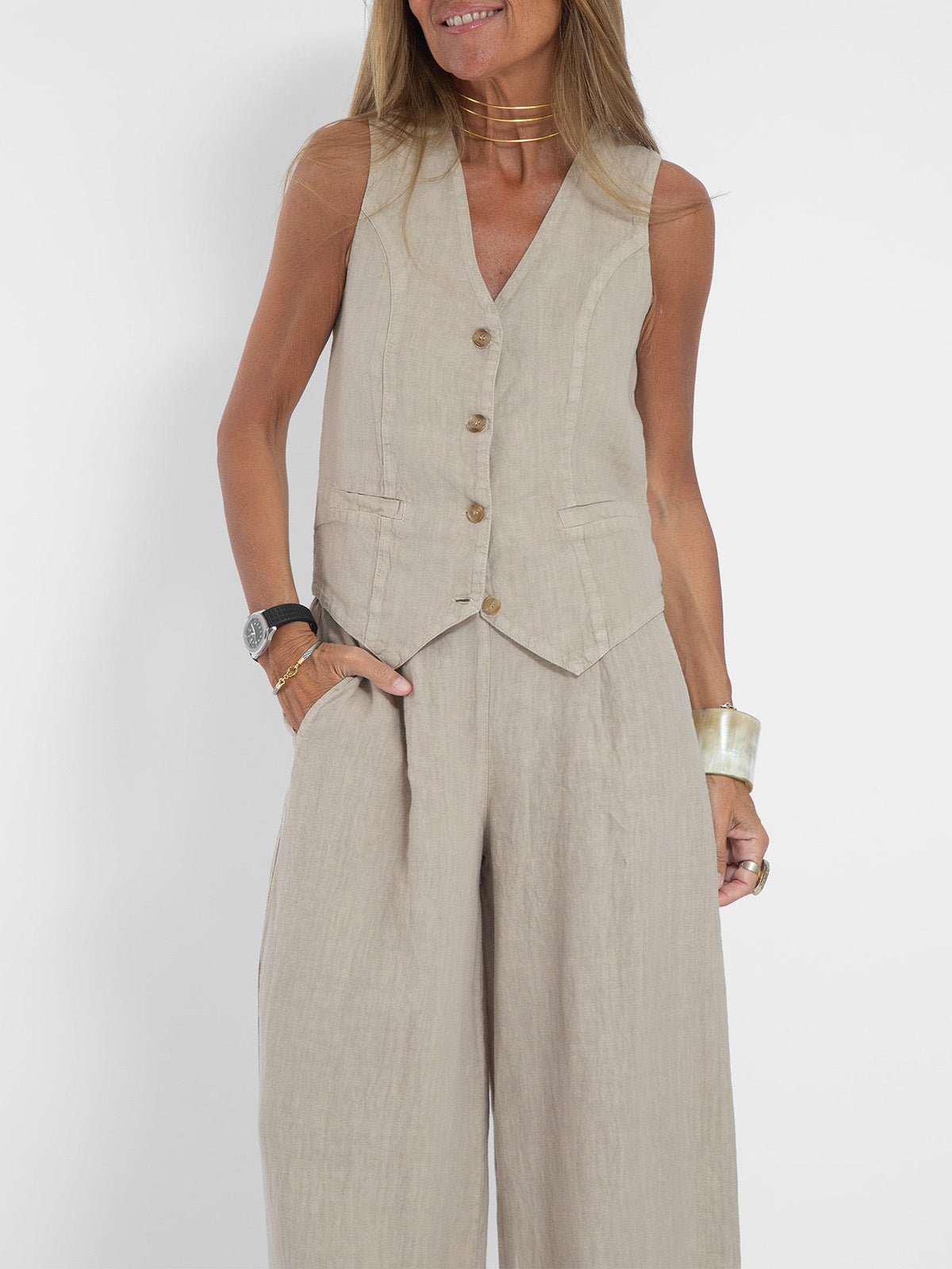 Aira | Chic Vest & Wide Pants