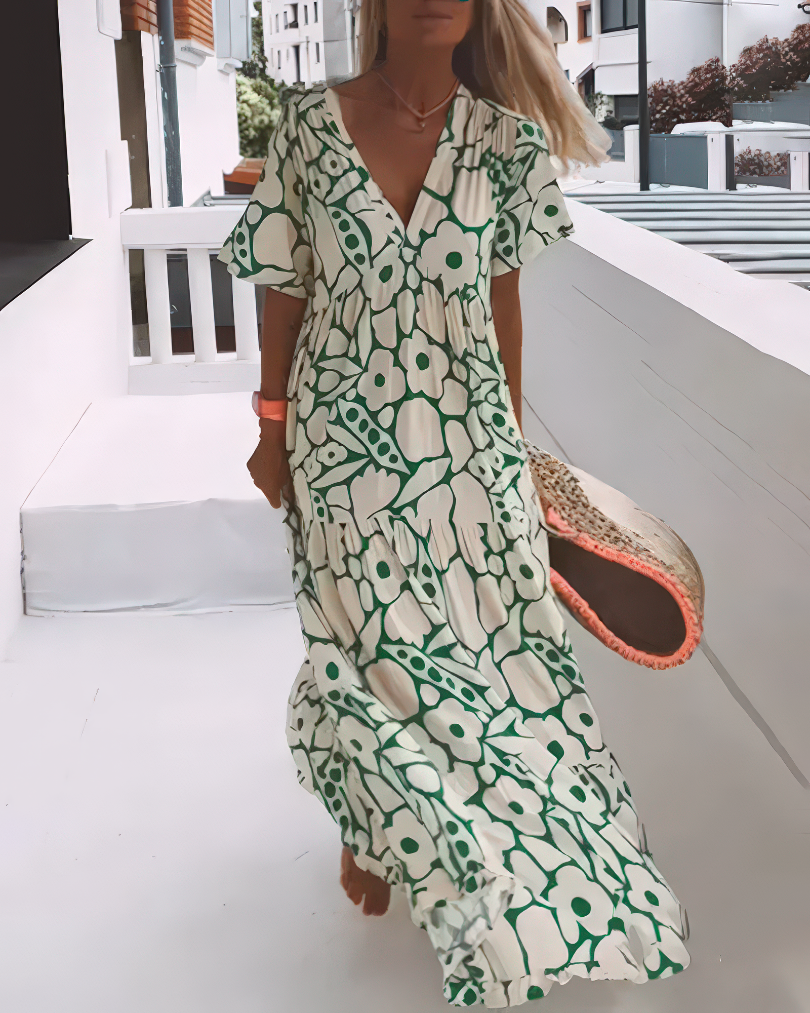 Zoé | Elegant V-Neck Dress