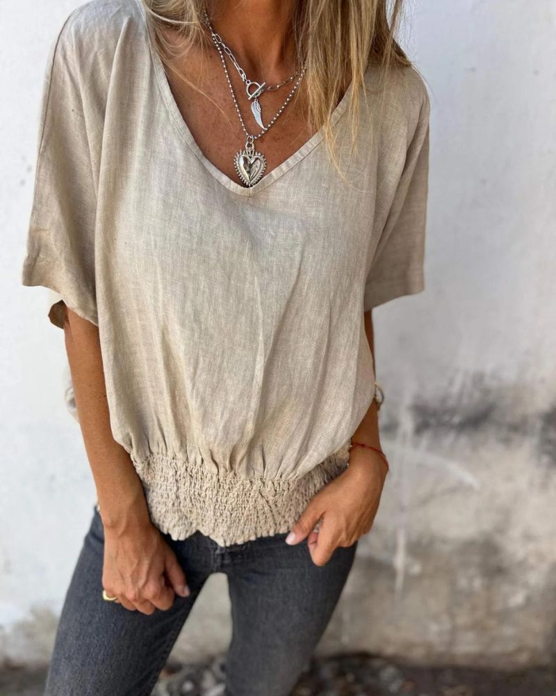 Clara | Chic Comfort Tee