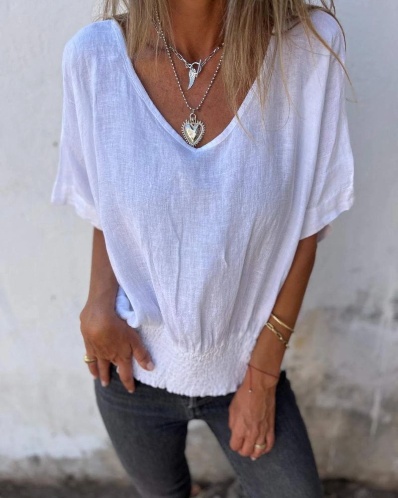 Clara | Chic Comfort Tee