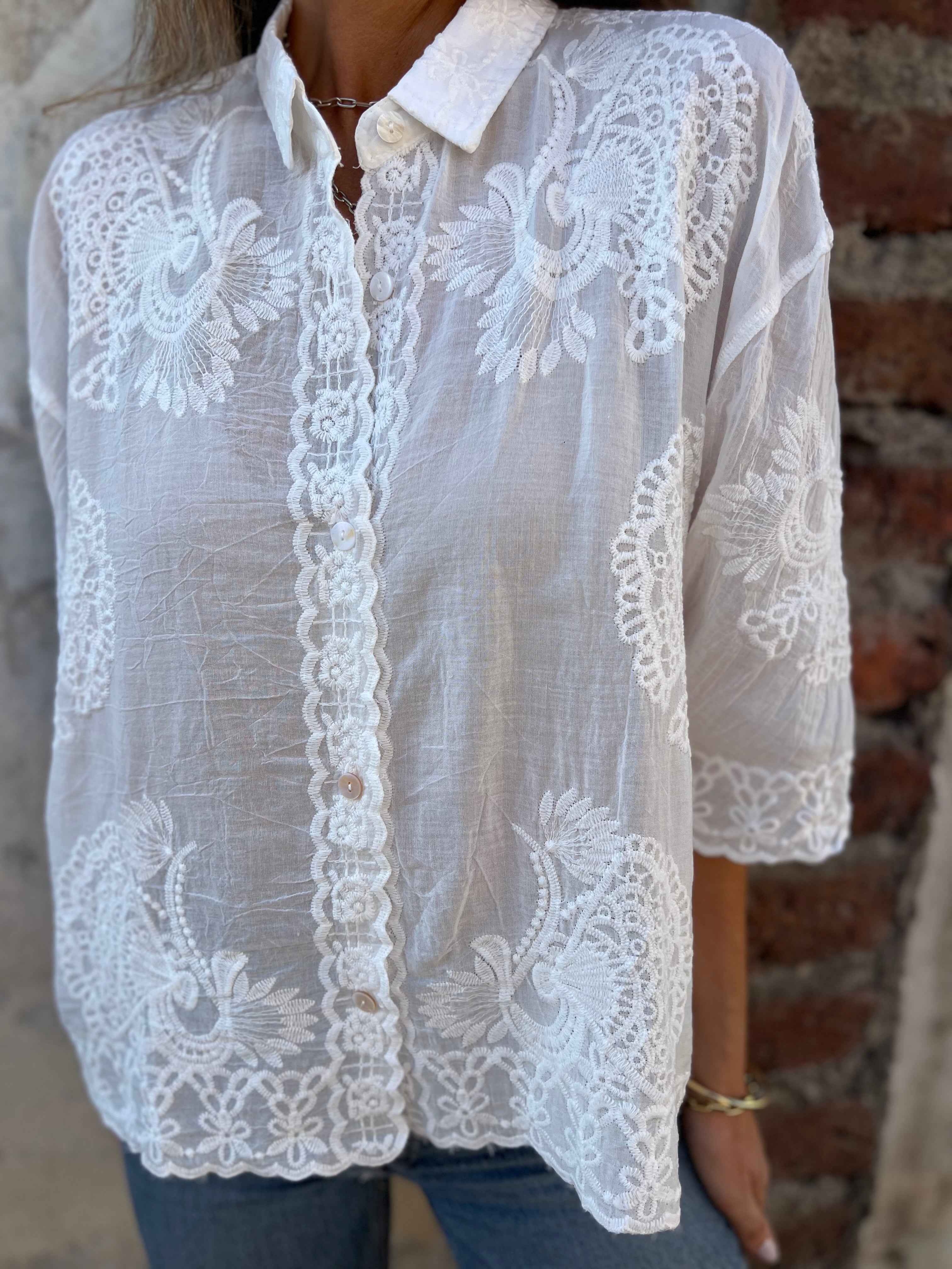 Eva | Chic Blouse