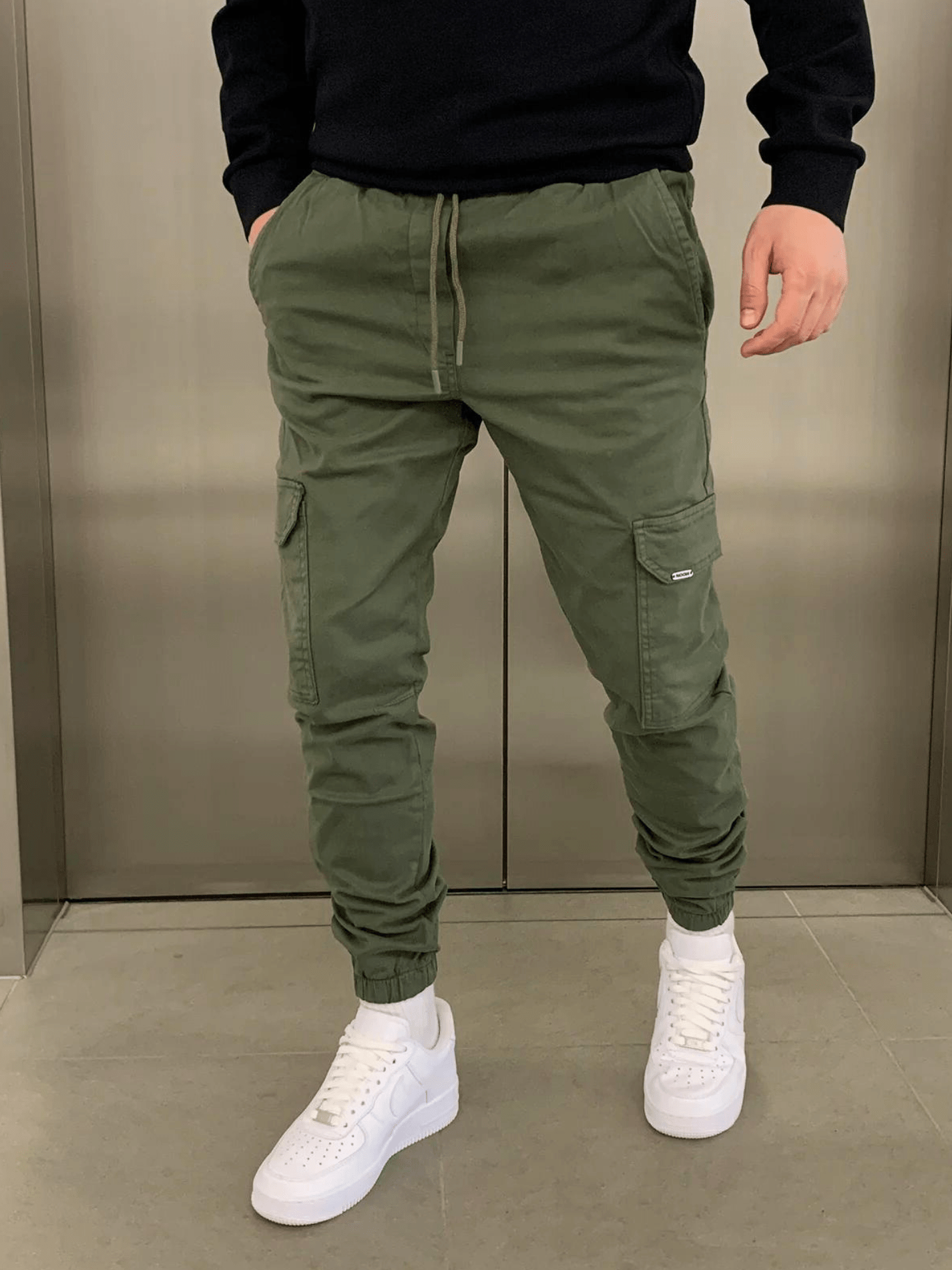 Max | Urban Cargo Pants