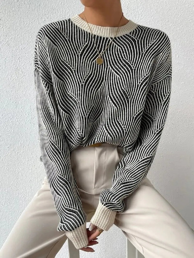 Cassandra | Casual Pull Over