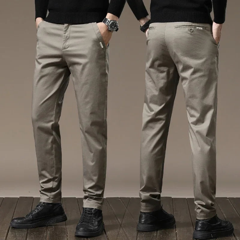 Gio | Chic Chinos