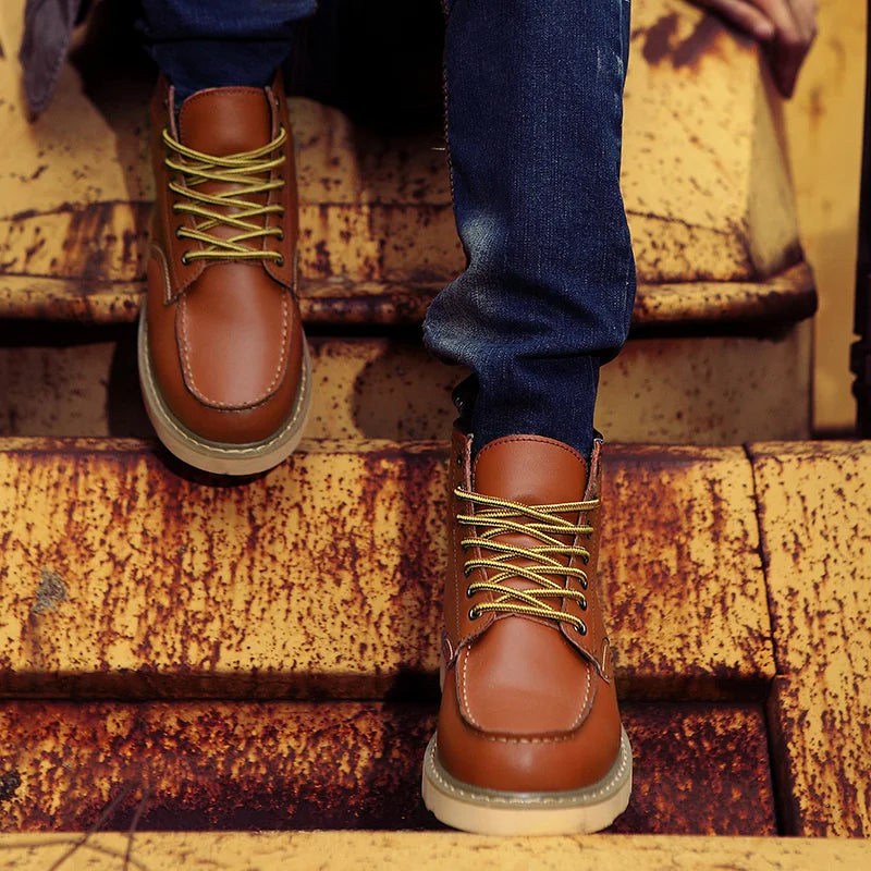 Milo | Retro Leather Boots